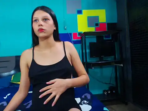 analyn-2027 online show from 02/03/26, 10:37