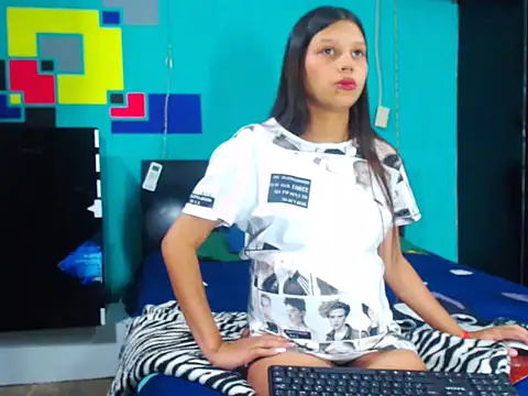 analyn-2027 online show from 02/21/26, 10:55