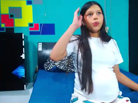 analyn-2027 online show from 02/26/26, 03:05