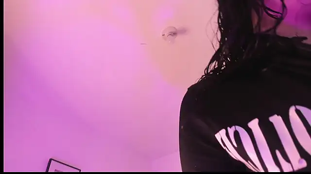 Snapshot of im_tiffany_ chatting on 02/09/26, 04:16 im tiffany online show from 02/09/26, 04:16