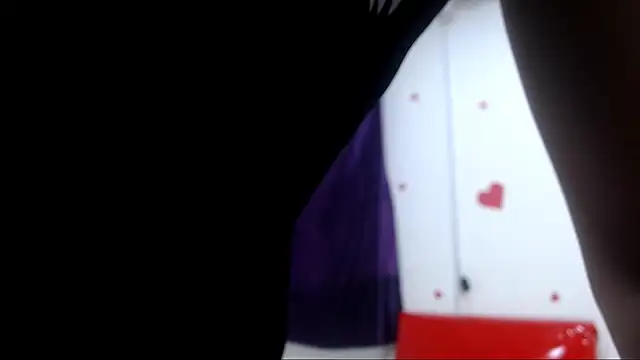 Snapshot of arielnoir6958 chatting on 02/19/26, 11:23 arielnoir6958 online show from 02/19/26, 11:23