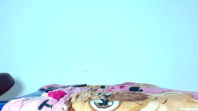 arielnoir6958 online show from 04/12/26, 11:43