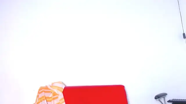 Snapshot of arielnoir6958 chatting on 06/12/26, 10:30 arielnoir6958 online show from 06/12/26, 10:30
