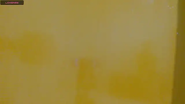 Snapshot of arielnoir6958 chatting on 07/06/26, 09:06 arielnoir6958 online show from 07/06/26, 09:06