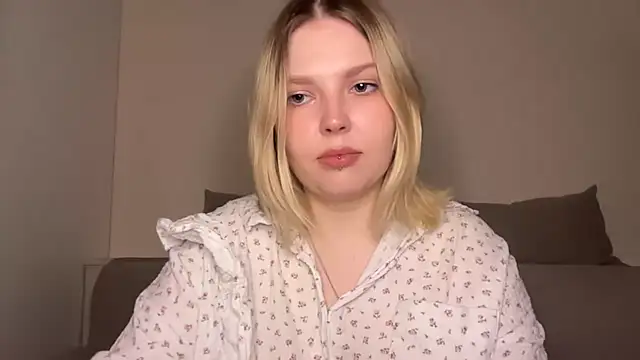 Snapshot of Ophelia_Ritz chatting on 03/31/26, 09:59 Ophelia Ritz online show from 03/31/26, 09:59