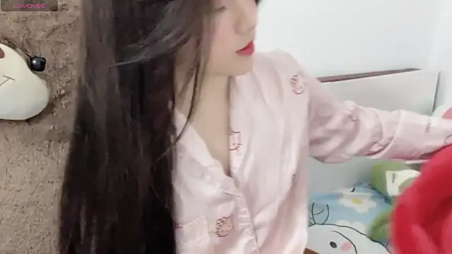 Snapshot of BaekKun chatting on 03/12/26, 09:04 BaekKun online show from 03/12/26, 09:04