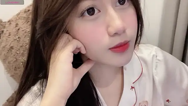 Snapshot of BaekKun chatting on 03/19/26, 09:35 BaekKun online show from 03/19/26, 09:35