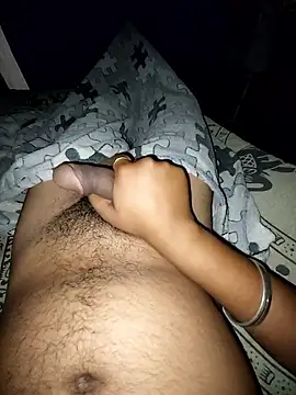 Snapshot of chocolatesboy143 chatting on 03/01/26, 04:31 chocolatesboy143 online show from 03/01/26, 04:31