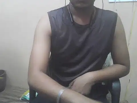 Snapshot of chocolatesboy143 chatting on 04/01/26, 02:25 chocolatesboy143 online show from 04/01/26, 02:25