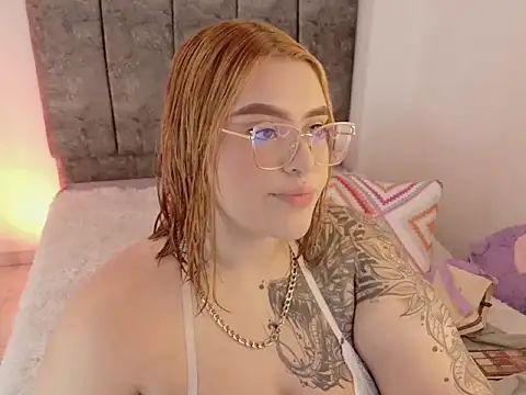 Snapshot of missevans chatting on 02/03/26, 03:17 missevans online show from 02/03/26, 03:17