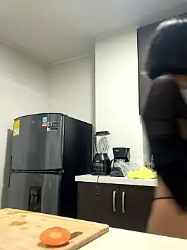 Snapshot of Kitty_Wild_19 chatting on 04/02/26, 01:47 Kitty Wild 19 online show from 04/02/26, 01:47