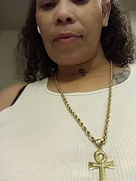 Snapshot of harleycakess chatting on 04/11/26, 10:47 harleycakess online show from 04/11/26, 10:47