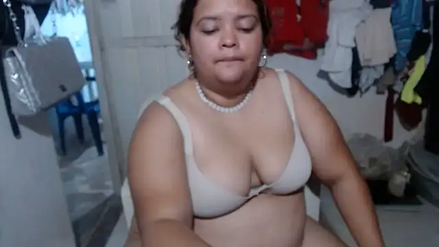 Diosa Rosa online show from 02/23/26, 04:32