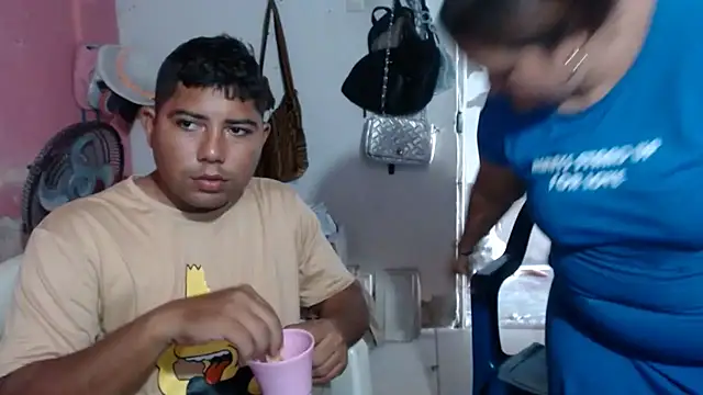 Diosa Rosa online show from 03/15/26, 09:43