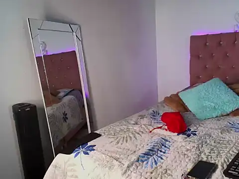 Tiffany pussyhott online show from 02/03/26, 10:42