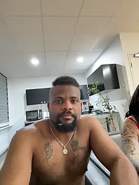 Snapshot of BigCatXLOfficial chatting on 04/03/26, 07:01 BigCatXLOfficial online show from 04/03/26, 07:01