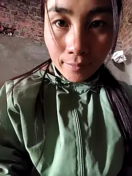 Snapshot of Suka-222 chatting on 02/18/26, 01:34 Suka-222 online show from 02/18/26, 01:34