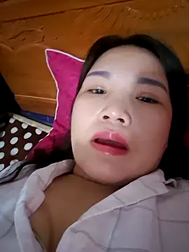 Snapshot of Coies_bidae chatting on 02/17/26, 12:29 Coies bidae online show from 02/17/26, 12:29