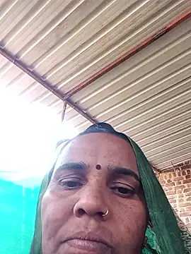 Snapshot of Muskan44s chatting on 05/21/26, 11:17 Muskan44s online show from 05/21/26, 11:17