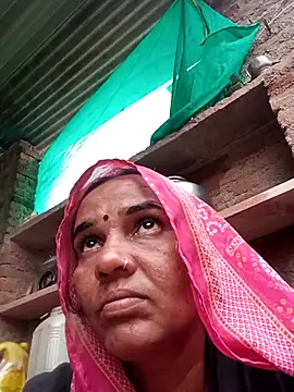 Snapshot of Muskan44s chatting on 07/01/26, 01:29 Muskan44s online show from 07/01/26, 01:29