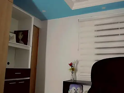 Snapshot of duvisex19 chatting on 04/27/26, 11:36 duvisex19 online show from 04/27/26, 11:36