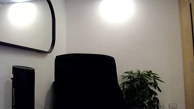Snapshot of duvisex19 chatting on 07/15/26, 02:28 duvisex19 online show from 07/15/26, 02:28