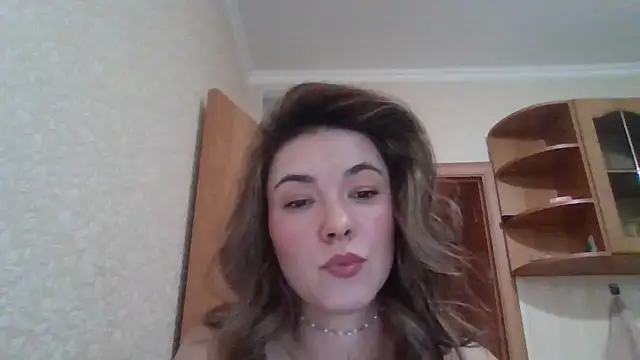 Snapshot of Dream_Petal_ chatting on 05/06/26, 10:31 Dream Petal online show from 05/06/26, 10:31