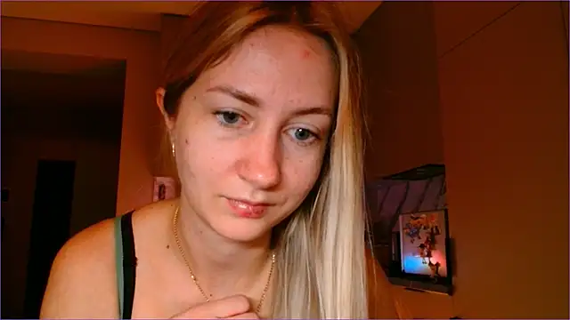 BluueSilk online show from 12/15/25, 06:06