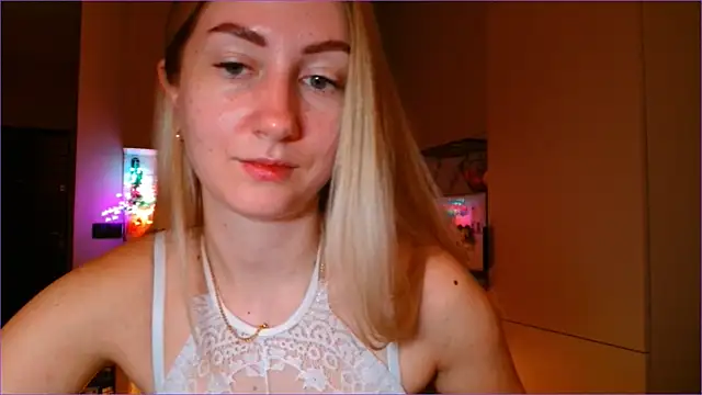 BluueSilk online show from 02/11/26, 06:29