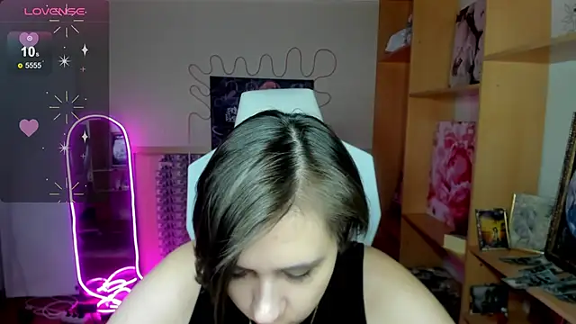 Scarlet Sirenn online show from 02/01/26, 07:18