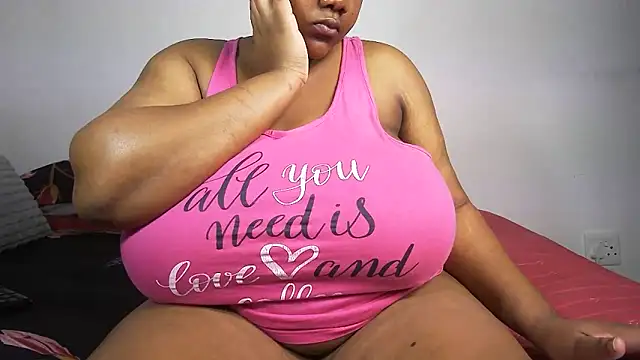 Snapshot of Suger-Boobs chatting on 06/28/26, 02:50 Suger-Boobs online show from 06/28/26, 02:50