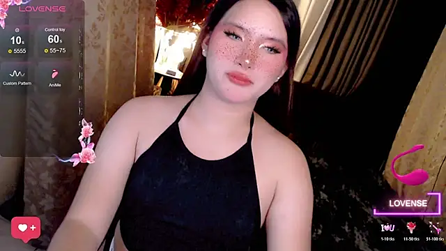 Snapshot of IsabellaXoXo69 chatting on 07/14/26, 10:21 IsabellaXoXo69 online show from 07/14/26, 10:21