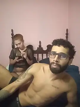 Snapshot of casal_atrevido chatting on 03/14/26, 08:47 casal atrevido online show from 03/14/26, 08:47