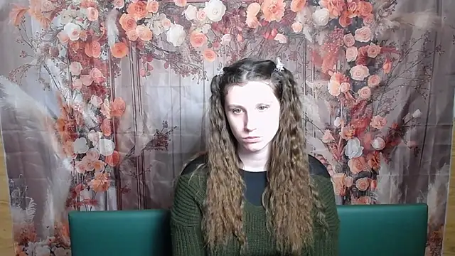 Snapshot of LilianaShine chatting on 02/01/26, 11:53 LilianaShine online show from 02/01/26, 11:53