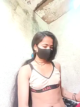 Snapshot of Sunali_Bendre chatting on 02/24/26, 02:31 Sunali Bendre online show from 02/24/26, 02:31