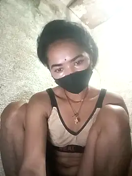 Snapshot of Sunali_Bendre chatting on 03/01/26, 02:30 Sunali Bendre online show from 03/01/26, 02:30