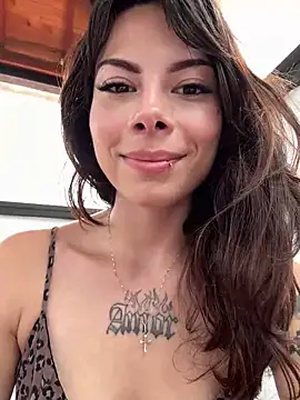 Snapshot of Isalove99 chatting on 04/06/26, 04:08 Isalove99 online show from 04/06/26, 04:08