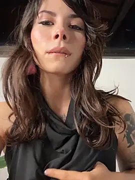 Snapshot of Isalove99 chatting on 04/20/26, 02:36 Isalove99 online show from 04/20/26, 02:36