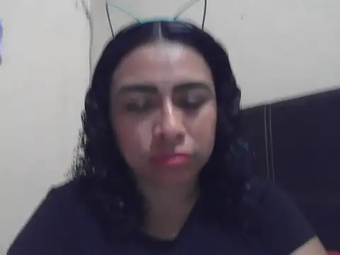 Snapshot of DalilahMx chatting on 04/17/26, 07:17 DalilahMx online show from 04/17/26, 07:17