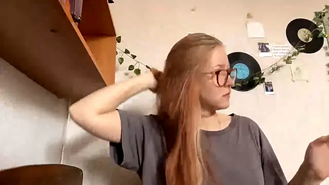 LaureenVielma online show from 03/21/26, 07:02