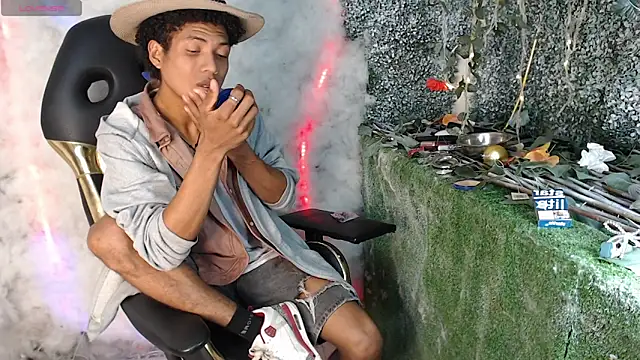 Walkers05 online show from 03/15/26, 02:28