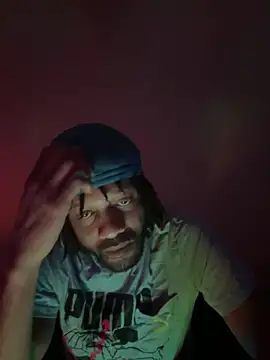 Snapshot of magic_man1085 chatting on 02/03/26, 08:52 magic man1085 online show from 02/03/26, 08:52