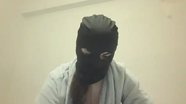 Snapshot of MissMaxime chatting on 03/09/26, 11:09 MissMaxime online show from 03/09/26, 11:09