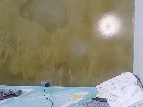 Snapshot of Lumyx_Lia chatting on 02/12/26, 02:01 Lumyx Lia online show from 02/12/26, 02:01