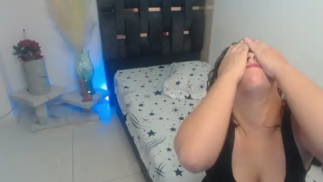 Snapshot of Barbara_D_Valencia chatting on 03/08/26, 03:27 Barbara D Valencia online show from 03/08/26, 03:27