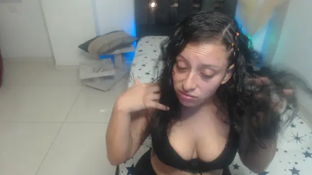 Snapshot of Barbara_D_Valencia chatting on 04/12/26, 03:50 Barbara D Valencia online show from 04/12/26, 03:50