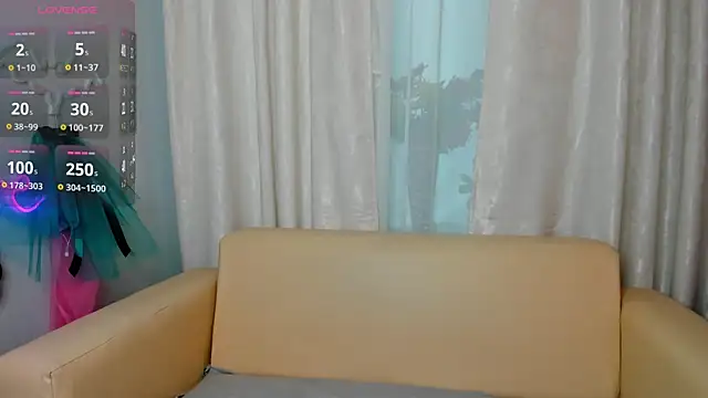 Snapshot of Kelly_nice chatting on 04/17/26, 03:31 Kelly nice online show from 04/17/26, 03:31