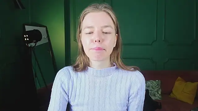  Tina Tayllor  online show from 03/12/26, 06:03