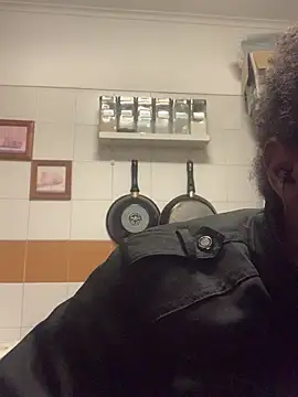 ELPikaPreta online show from 02/08/26, 04:27