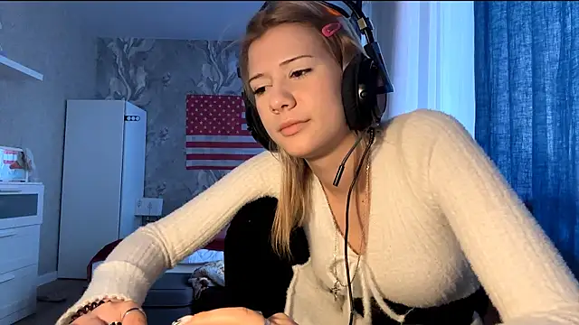 LadyFoxLove online show from 02/27/26, 11:10